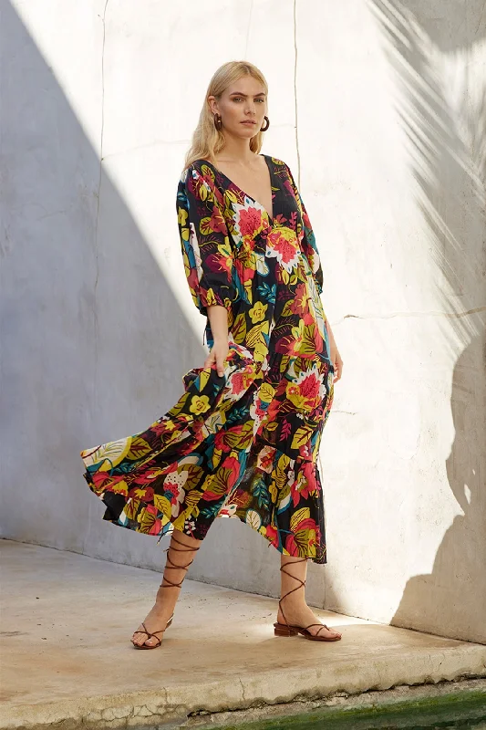 CHLOE PRINTED MAXI DRESS Cozy Spaghetti Strap Maxi Dress