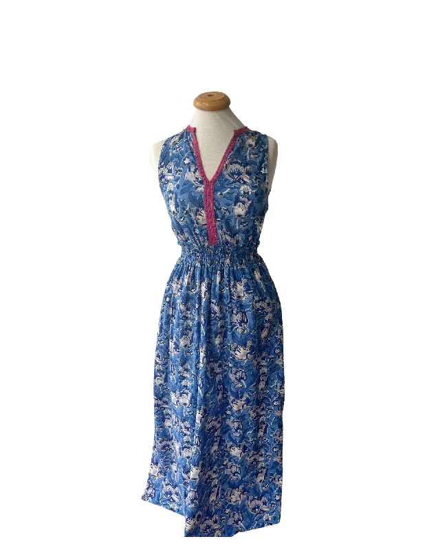 Kentmere Maxi Dress Blue Tulip Cozy Spaghetti Strap Maxi Dress