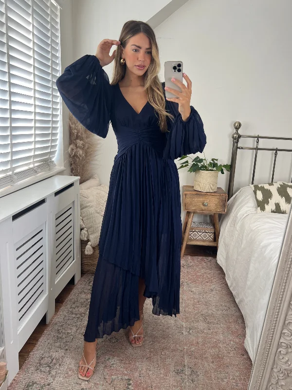 Toni Long Sleeved Pleated Maxi Dress / Navy Elegant Wraparound Maxi Dress