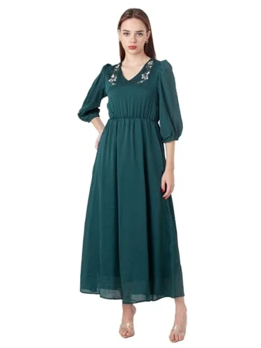 Zink London Women's Green Embroidered Flared Maxi Dress Elegant Silk Maxi Dress