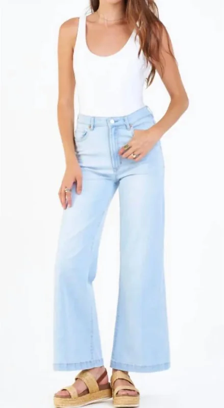 Fiona Jean In Dana Point Comfortable Mid-Rise Jeans