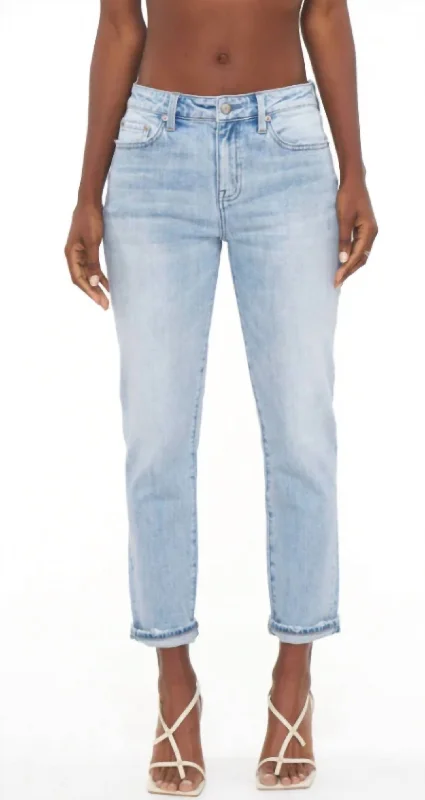 Jessie Everyday Slim Straight Jeans In Getty Stylish Acid-Wash Jeans