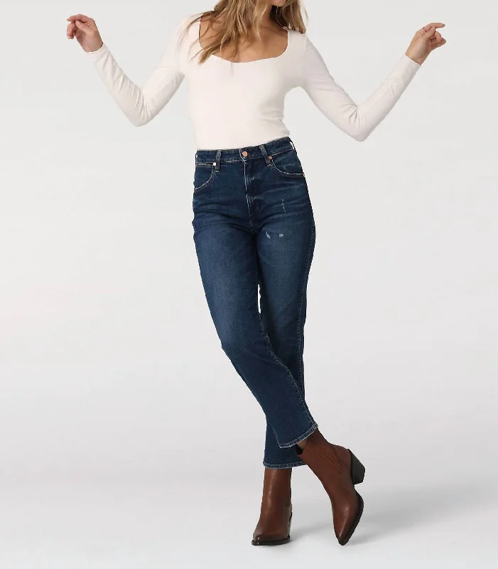 Wild West High Rise Straight Jeans In Wild Ride Elegant High-Waisted Flared Jeans