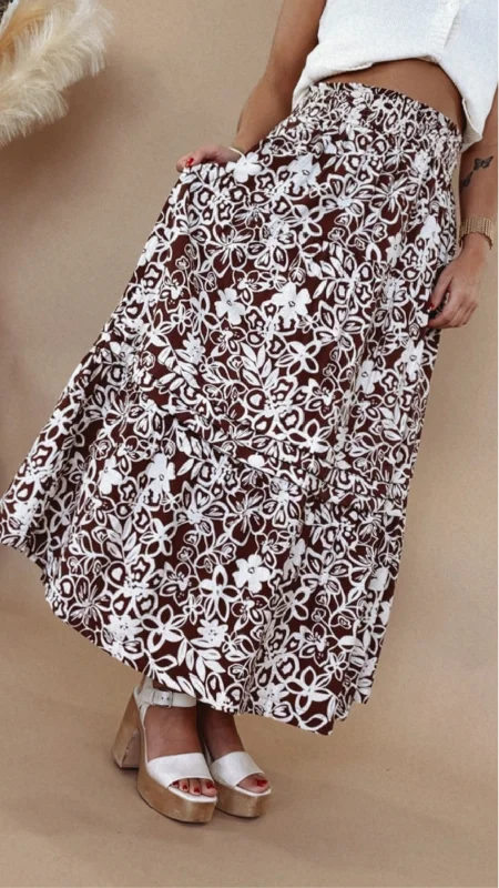 Picture Perfect Floral Tiered Midi Skirt, Brown button skirt front